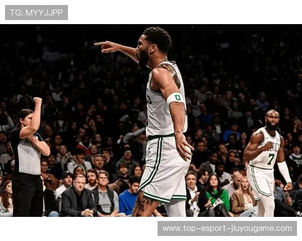 凯尔特人进攻端火力十足,塔图姆继续领跑得分榜,凯尔特人战术 凯尔特人进攻端火力十足,塔图姆继续领跑得分榜,凯尔特人战术